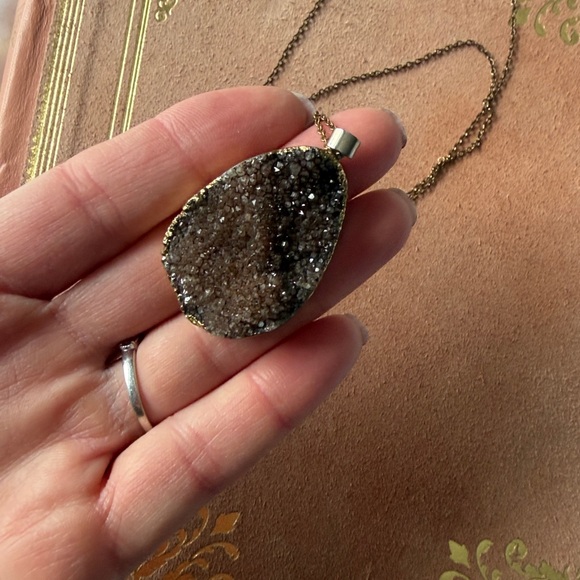 Elegant Amber Drusy Teardrop Pendant Necklace - Picture 2 of 3